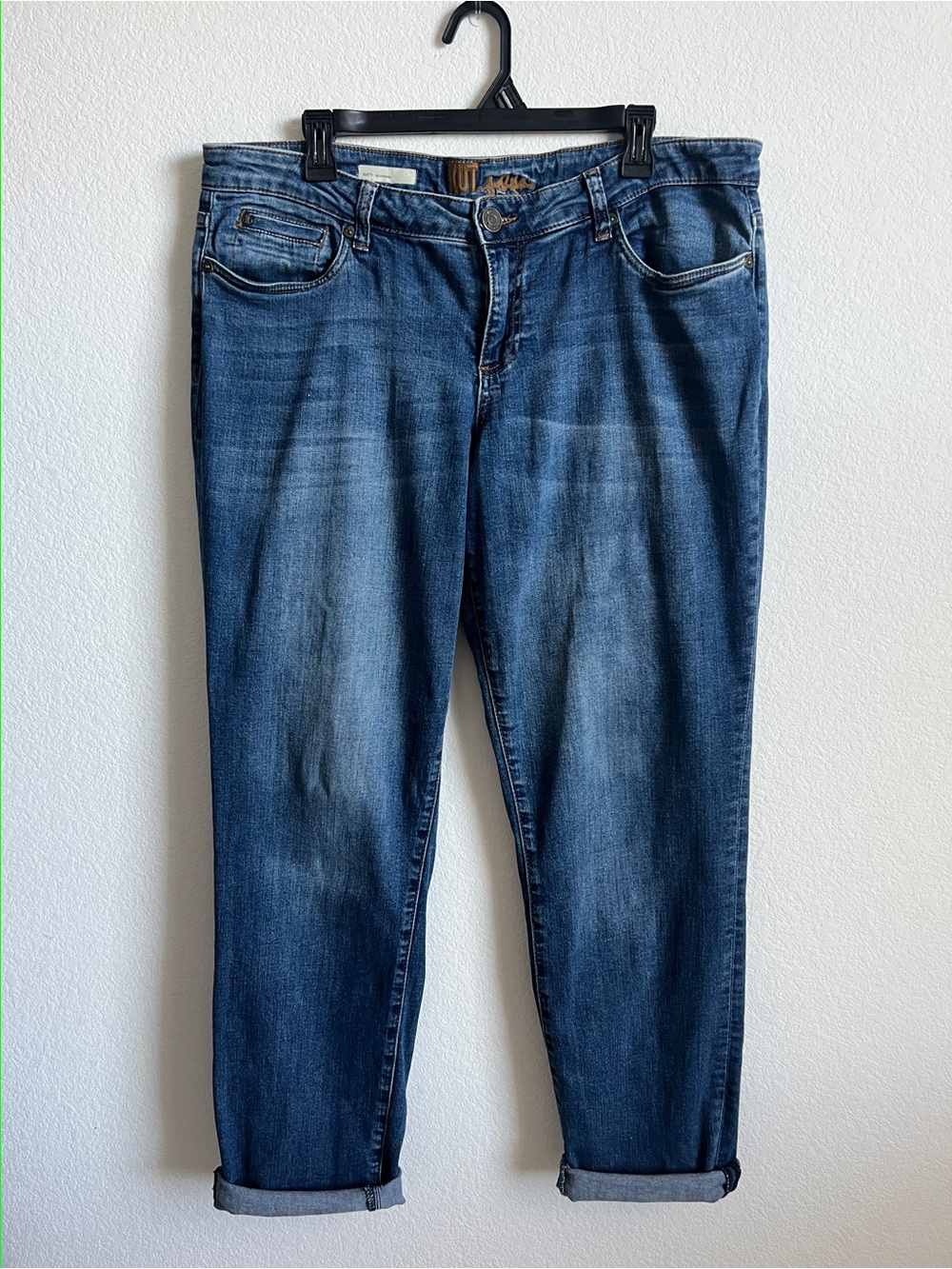 Kut from the Kloth Katy Boyfriend Denim women’s size 12 Relaxed fit